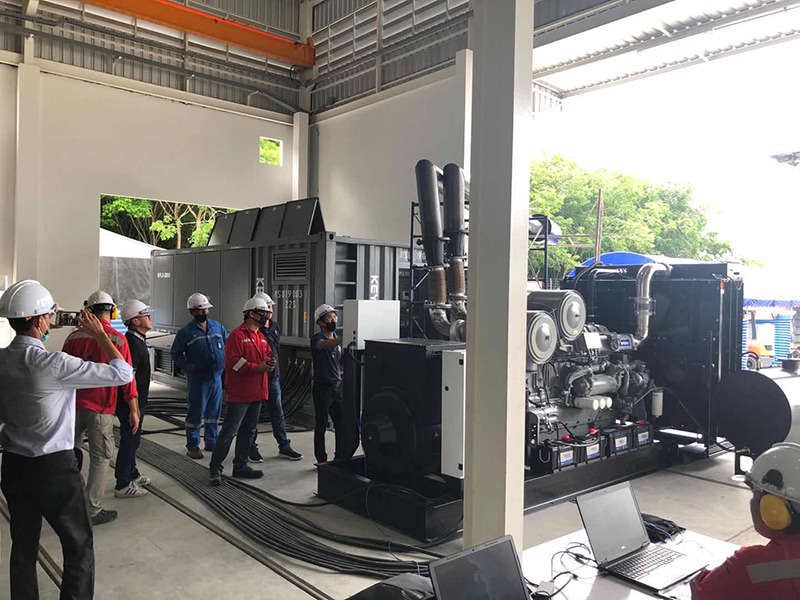 2000 kW Keypower-Lastbank für die Inbetriebnahme und Prüfung des Perkins-Generators in Bangkok